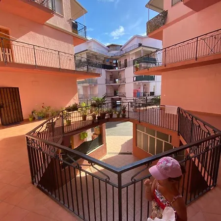Apartament *
